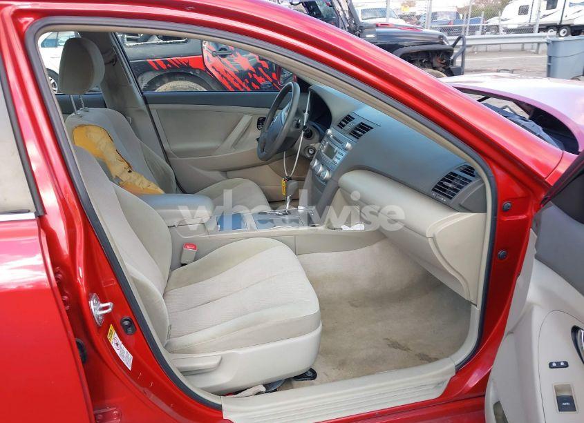 Photo 5 of 2010 Toyota Camry LE (VIN 4T1BF3EK5AU052328)