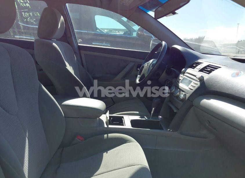 Photo 5 of 2010 Toyota Camry (VIN 4T1BF3EK5AU054404)