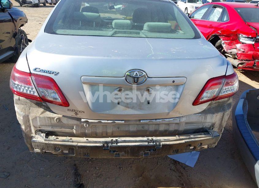 Photo 6 of 2010 Toyota Camry (VIN 4T1BF3EK5AU054404)