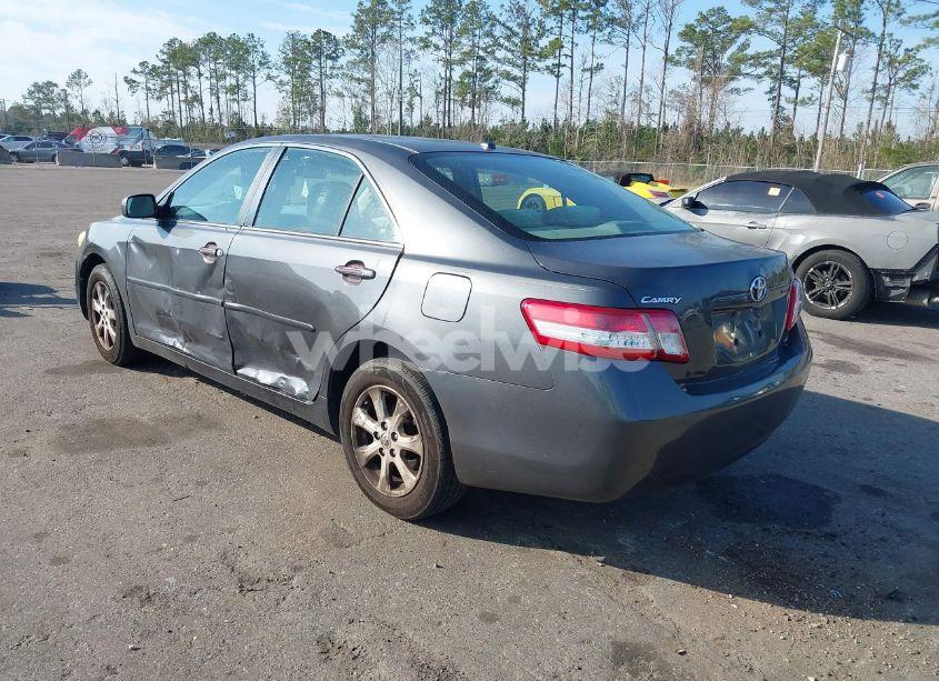 Photo 3 of 2010 Toyota Camry LE (VIN 4T1BF3EK5AU067184)