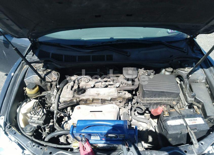 Photo 10 of 2010 Toyota Camry LE (VIN 4T1BF3EK5AU073177)