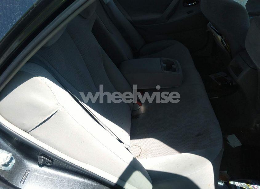 Photo 8 of 2010 Toyota Camry LE (VIN 4T1BF3EK5AU073177)