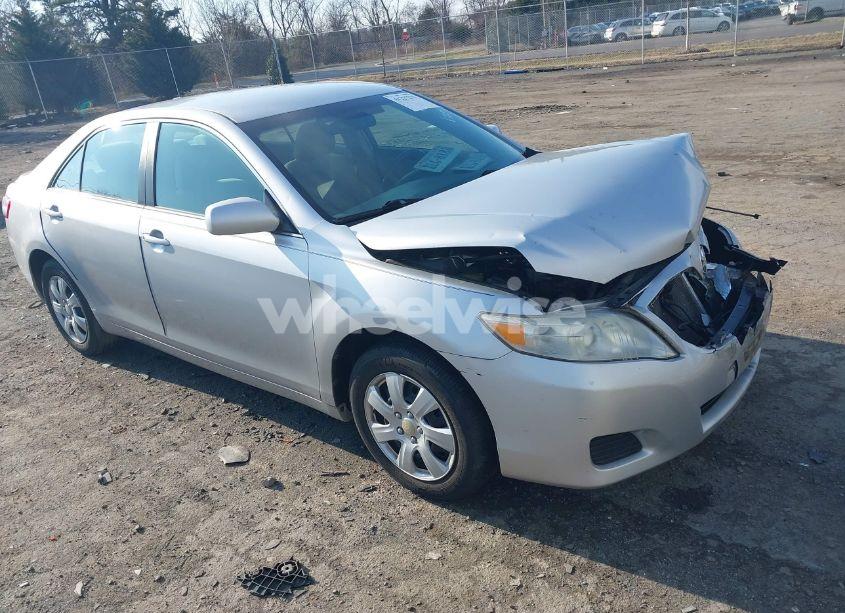 2010 Toyota Camry (VIN 4T1BF3EK5AU088925) main photo