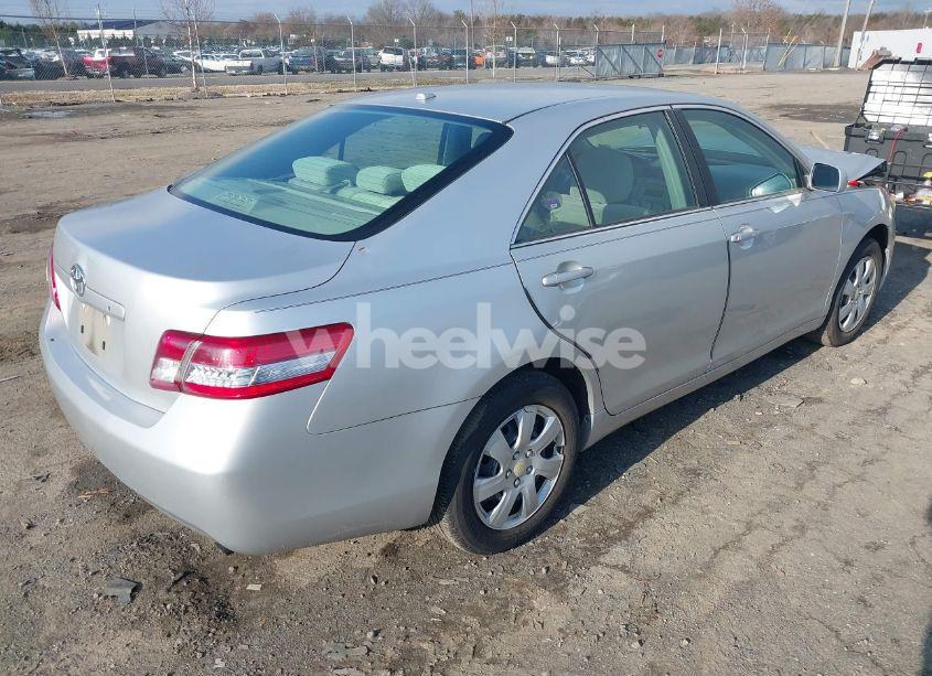 Photo 4 of 2010 Toyota Camry (VIN 4T1BF3EK5AU088925)