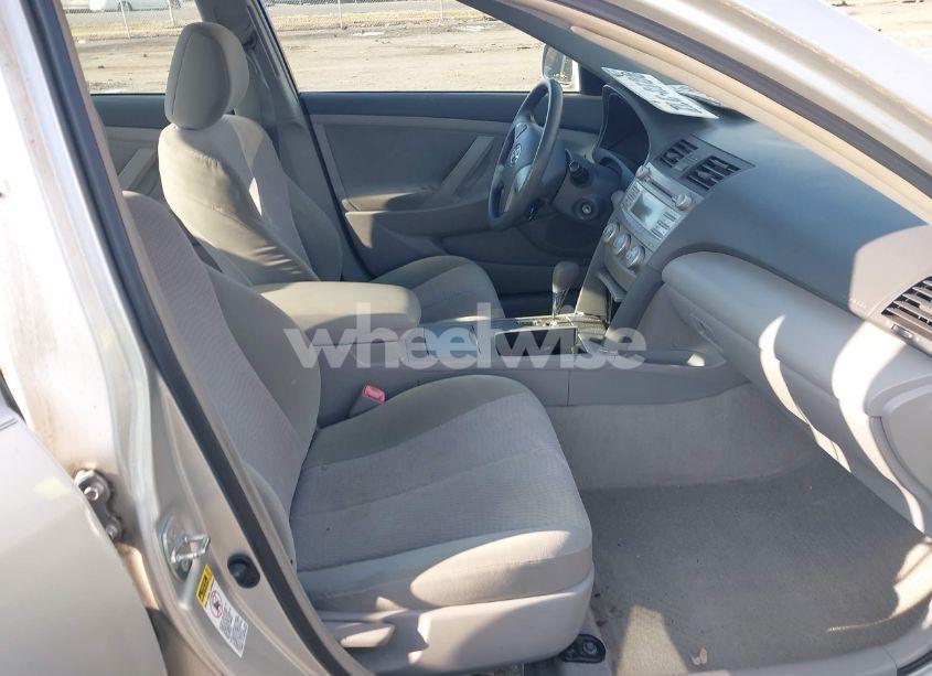 Photo 5 of 2010 Toyota Camry (VIN 4T1BF3EK5AU088925)