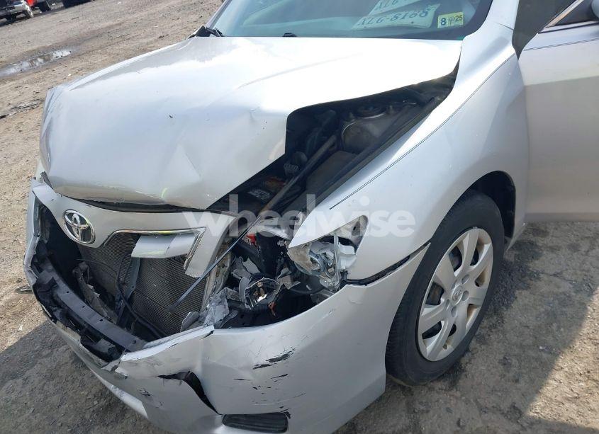 Photo 6 of 2010 Toyota Camry (VIN 4T1BF3EK5AU088925)