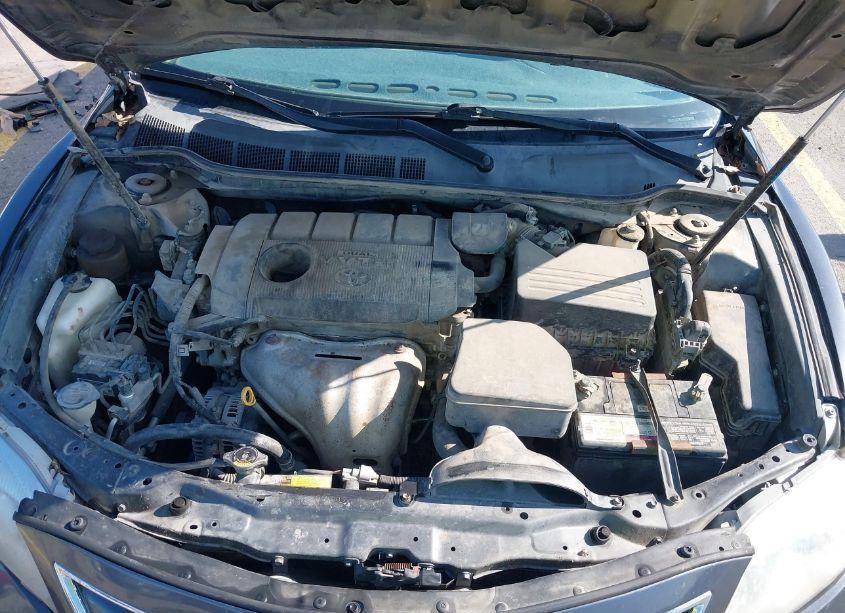 Photo 10 of 2010 Toyota Camry XLE (VIN 4T1BF3EK5AU093610)