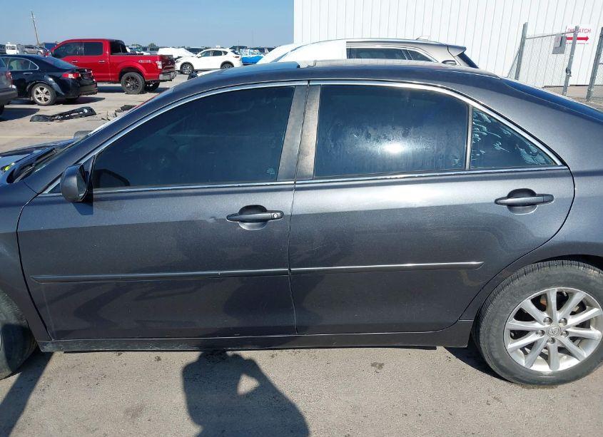 Photo 14 of 2010 Toyota Camry XLE (VIN 4T1BF3EK5AU093610)