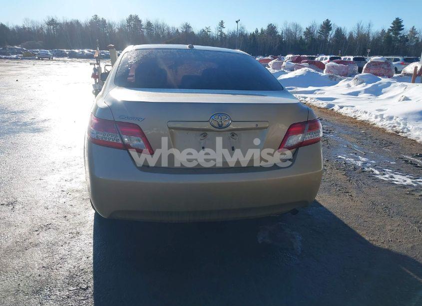 Photo 15 of 2010 Toyota Camry LE (VIN 4T1BF3EK5AU094918)