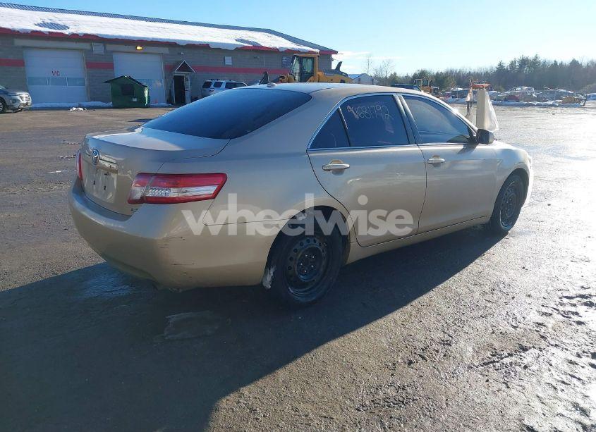 Photo 4 of 2010 Toyota Camry LE (VIN 4T1BF3EK5AU094918)