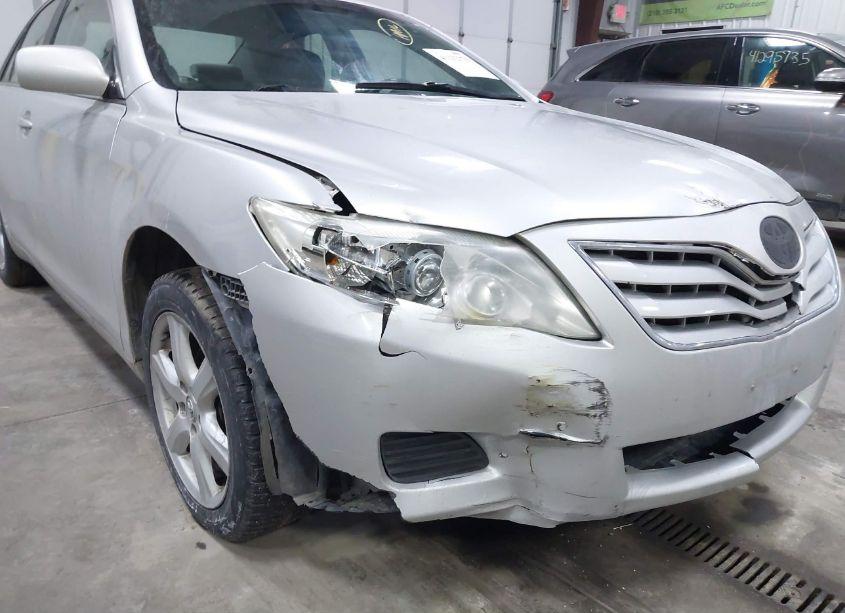 Photo 6 of 2010 Toyota Camry LE (VIN 4T1BF3EK5AU096135)