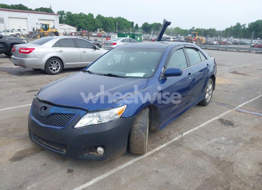 Photo 2 of 2010 Toyota Camry SE (VIN 4T1BF3EK5AU500454)