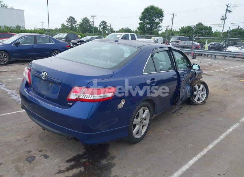 Photo 4 of 2010 Toyota Camry SE (VIN 4T1BF3EK5AU500454)