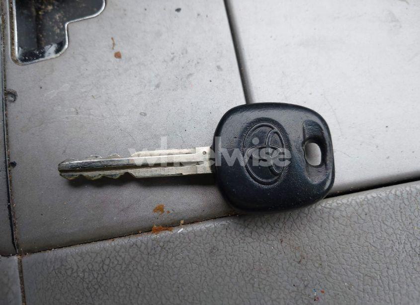 Photo 11 of 2010 Toyota Camry (VIN 4T1BF3EK5AU502141)