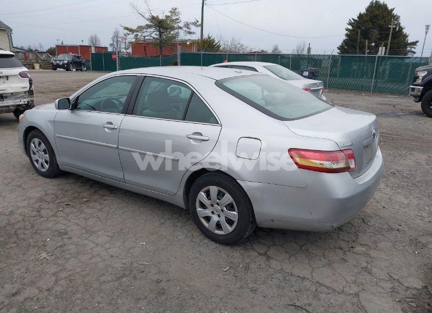 Photo 3 of 2010 Toyota Camry (VIN 4T1BF3EK5AU502141)