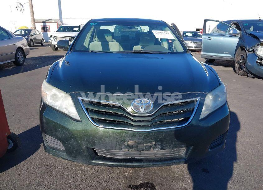 Photo 12 of 2010 Toyota Camry LE (VIN 4T1BF3EK5AU518064)