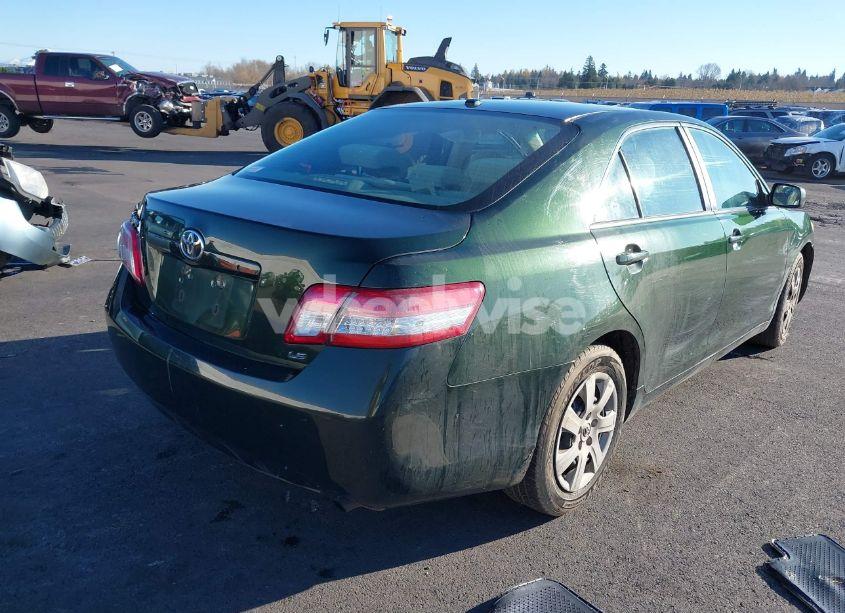 Photo 4 of 2010 Toyota Camry LE (VIN 4T1BF3EK5AU518064)