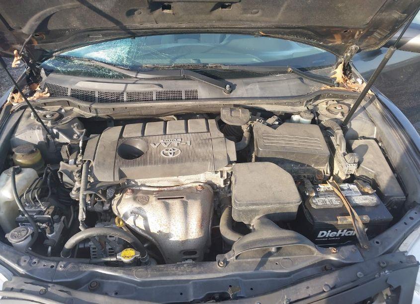 Photo 10 of 2010 Toyota Camry LE (VIN 4T1BF3EK5AU523071)