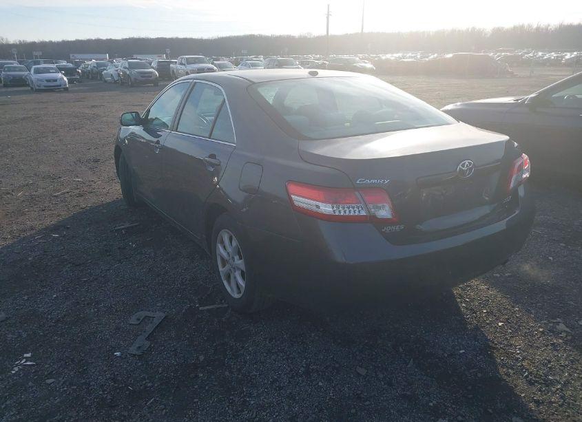 Photo 3 of 2010 Toyota Camry LE (VIN 4T1BF3EK5AU523071)