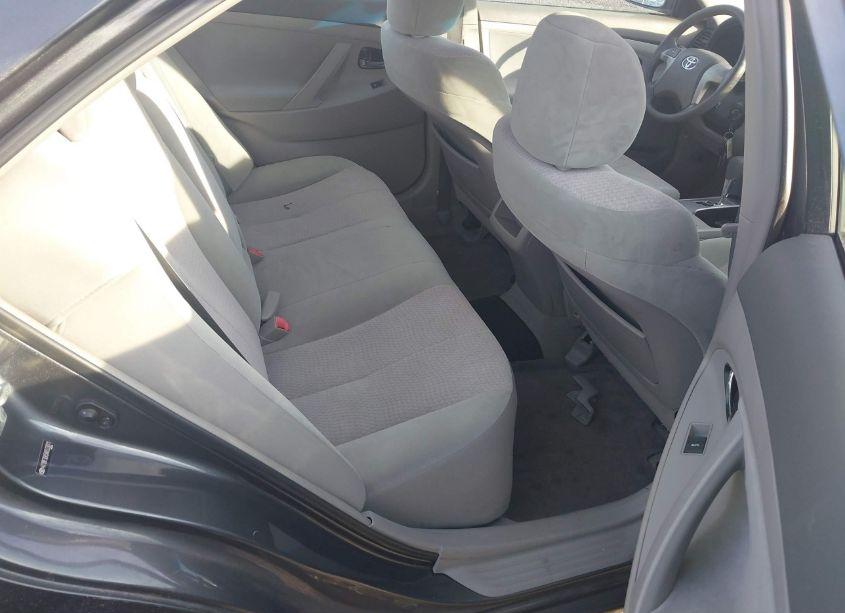 Photo 8 of 2010 Toyota Camry LE (VIN 4T1BF3EK5AU523071)