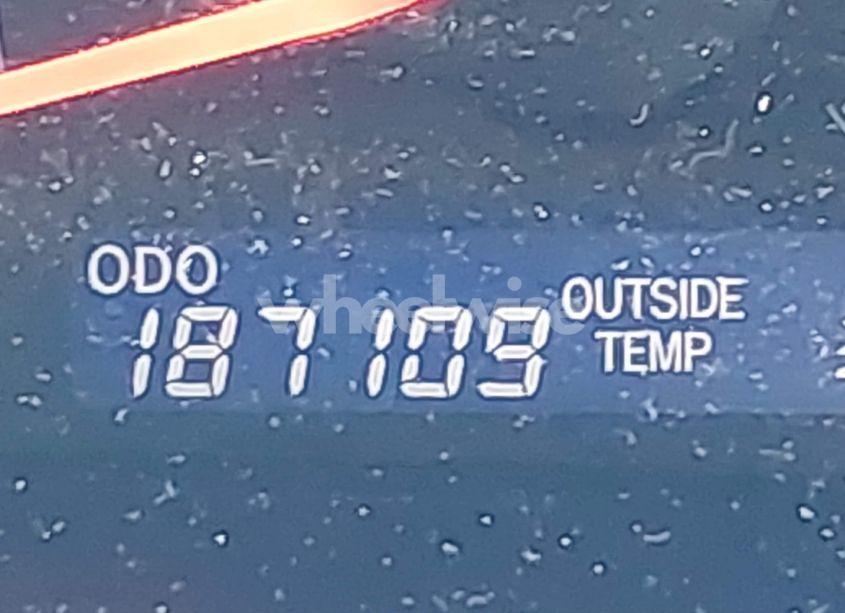 Photo 12 of 2010 Toyota Camry LE (VIN 4T1BF3EK5AU530442)