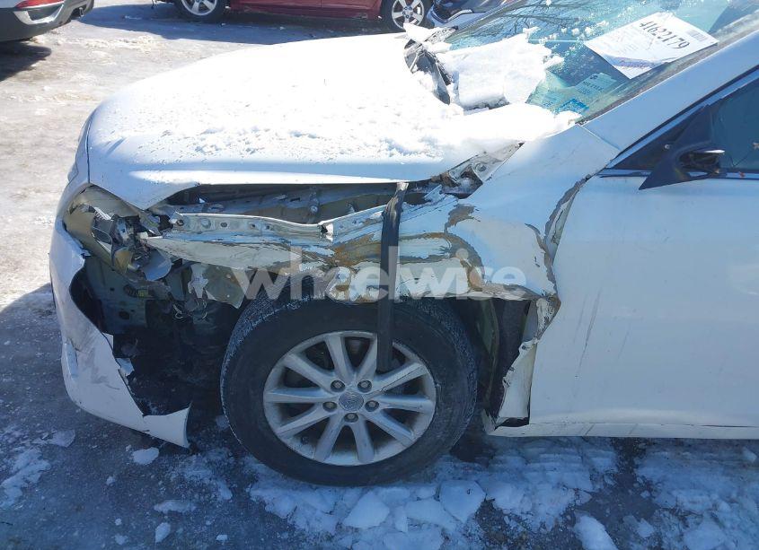 Photo 6 of 2010 Toyota Camry XLE (VIN 4T1BF3EK5AU532854)