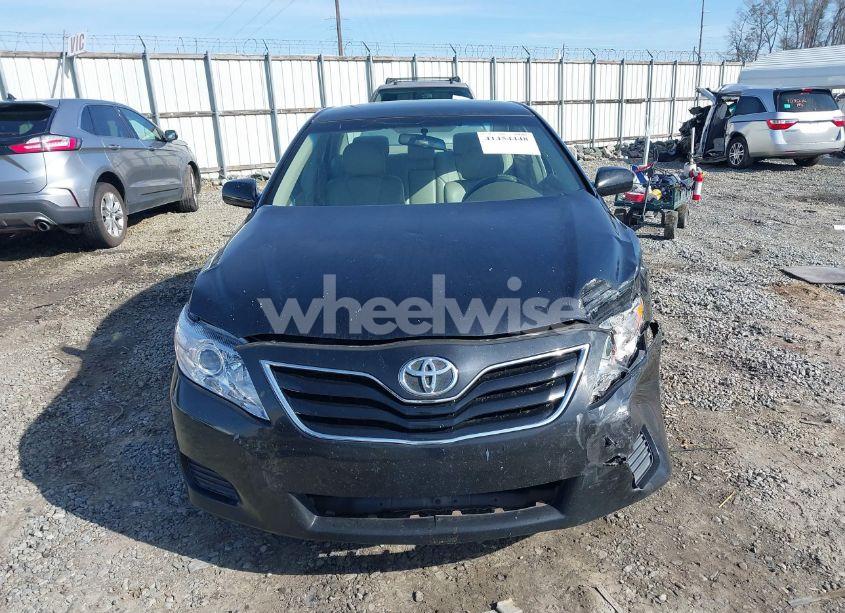 Photo 12 of 2010 Toyota Camry LE (VIN 4T1BF3EK5AU545197)