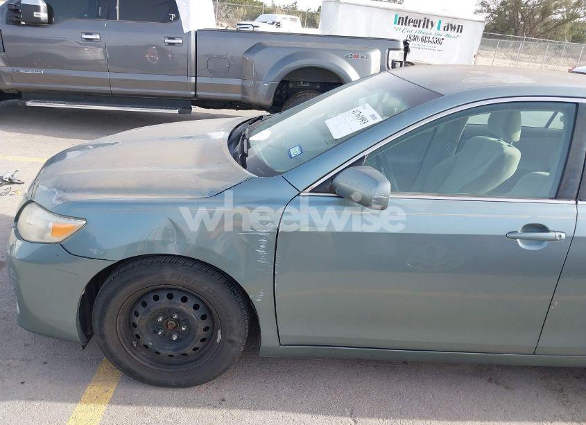 Photo 6 of 2010 Toyota Camry LE (VIN 4T1BF3EK5AU548648)