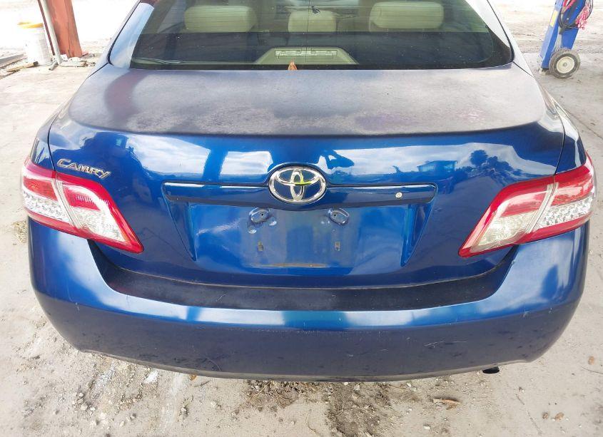 Photo 13 of 2010 Toyota Camry BASE (RETAIL ORDERS ONLY) (A5) (VIN 4T1BF3EK5AU552909)