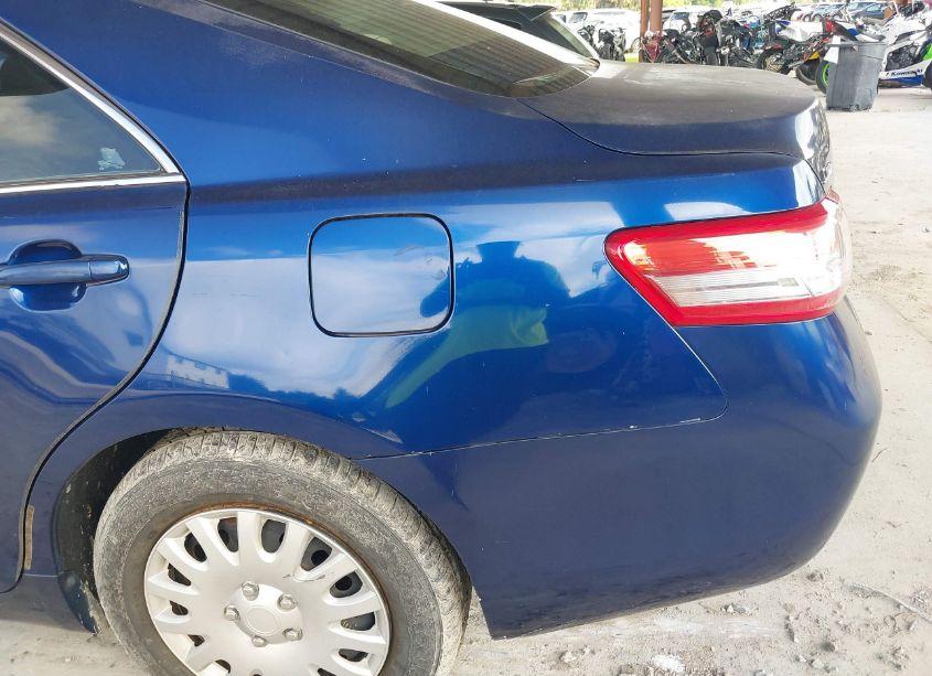 Photo 15 of 2010 Toyota Camry BASE (RETAIL ORDERS ONLY) (A5) (VIN 4T1BF3EK5AU552909)