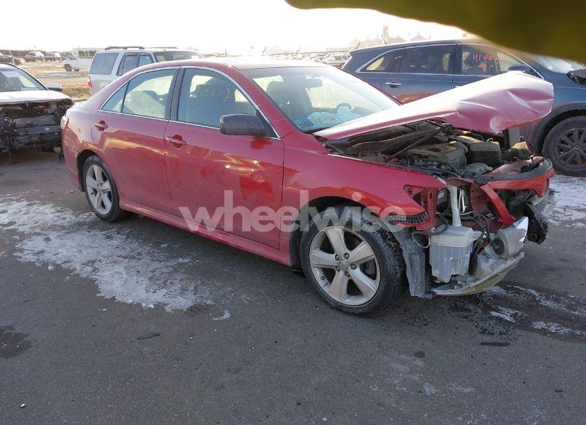 2010 Toyota Camry SE (VIN 4T1BF3EK5AU565241) main photo