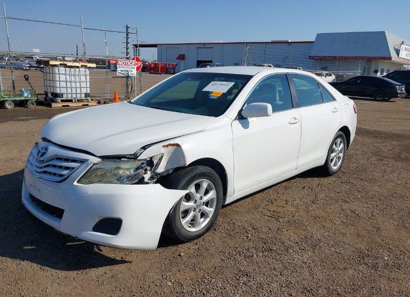 Photo 2 of 2010 Toyota Camry LE (VIN 4T1BF3EK5AU573145)