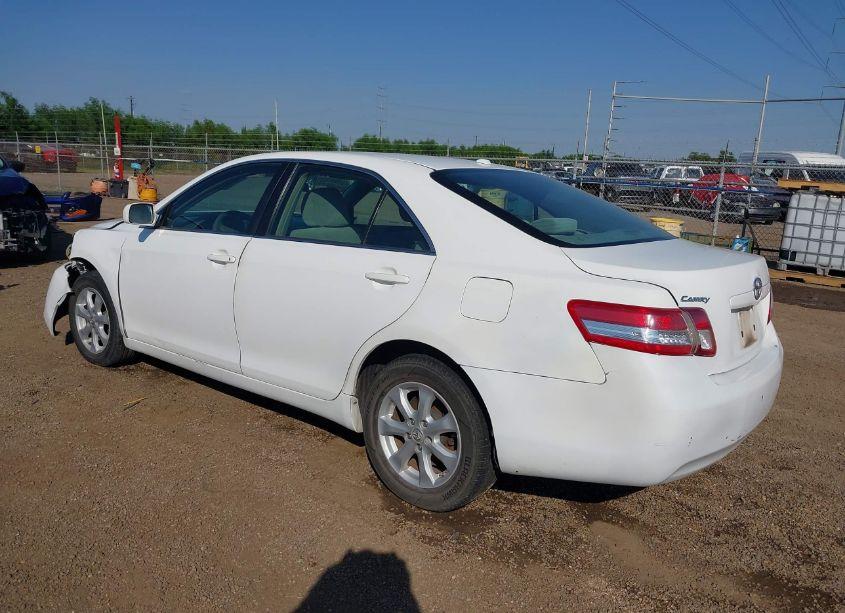 Photo 3 of 2010 Toyota Camry LE (VIN 4T1BF3EK5AU573145)