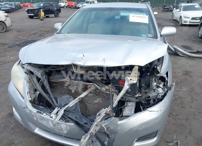 Photo 6 of 2011 Toyota Camry LE (VIN 4T1BF3EK5BU124100)