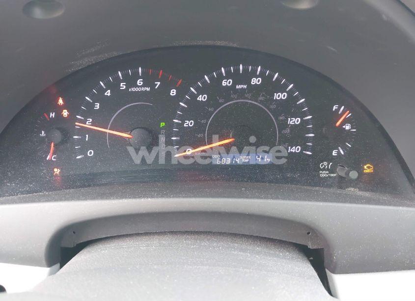 Photo 7 of 2011 Toyota Camry LE (VIN 4T1BF3EK5BU124100)