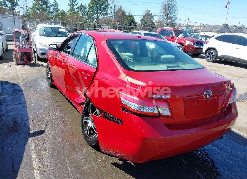 Photo 3 of 2011 Toyota Camry LE (VIN 4T1BF3EK5BU136635)