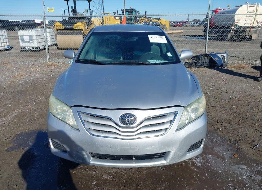 Photo 12 of 2011 Toyota Camry LE (VIN 4T1BF3EK5BU138384)