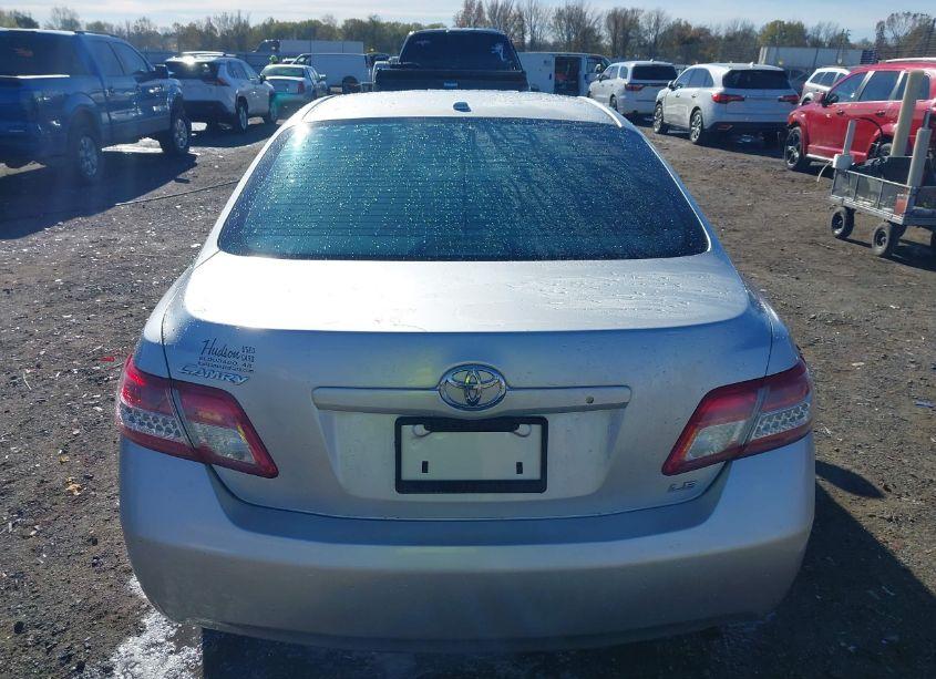 Photo 16 of 2011 Toyota Camry LE (VIN 4T1BF3EK5BU138384)