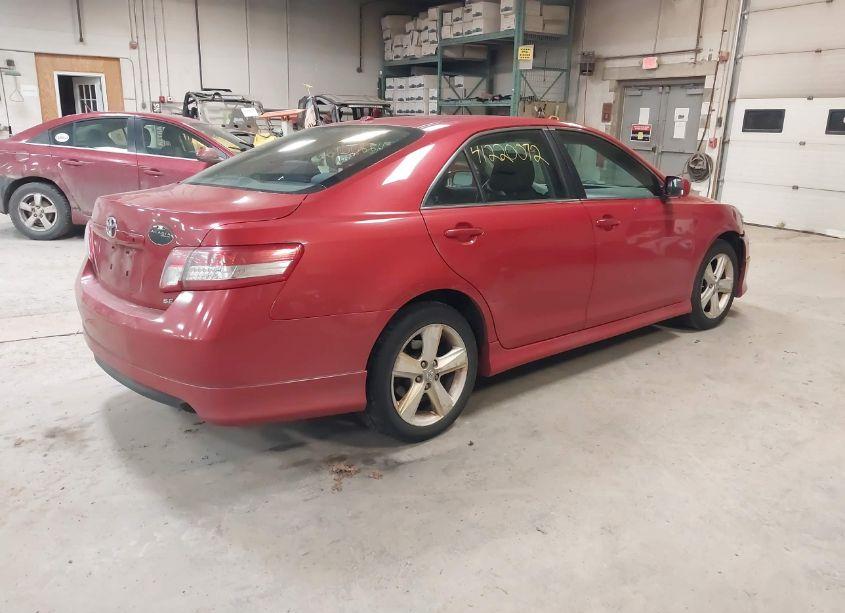 Photo 4 of 2011 Toyota Camry SE (VIN 4T1BF3EK5BU146548)