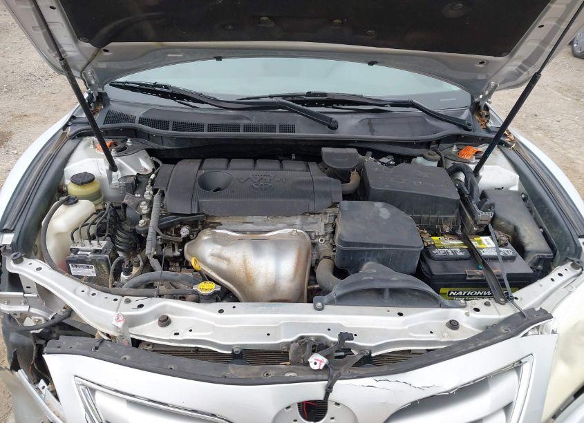 Photo 10 of 2011 Toyota Camry LE (VIN 4T1BF3EK5BU147909)