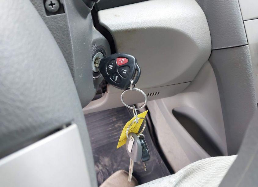 Photo 11 of 2011 Toyota Camry LE (VIN 4T1BF3EK5BU147909)