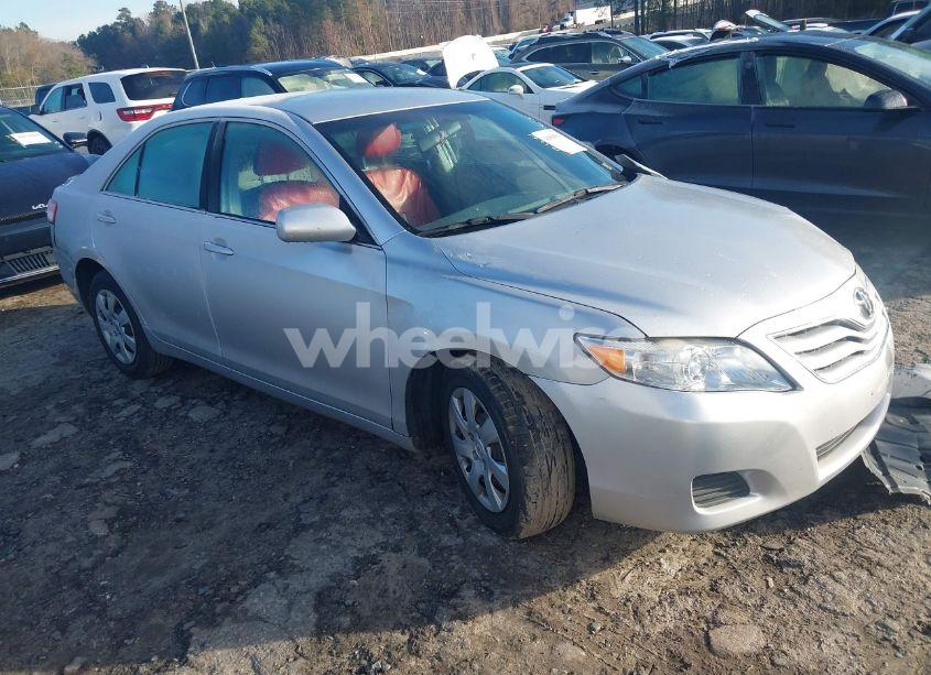 2011 Toyota Camry (VIN 4T1BF3EK5BU148932) main photo