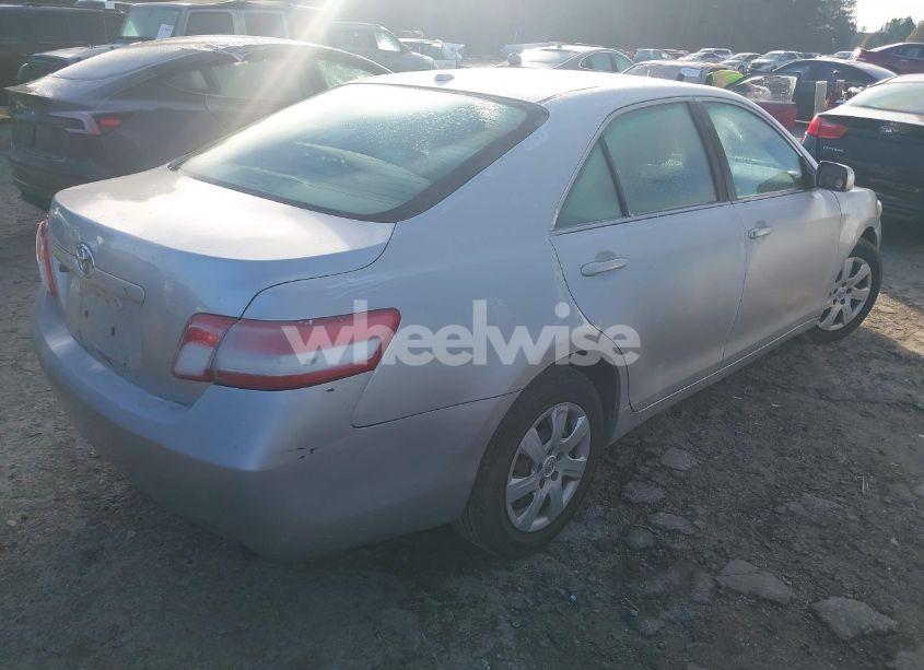 Photo 4 of 2011 Toyota Camry (VIN 4T1BF3EK5BU148932)