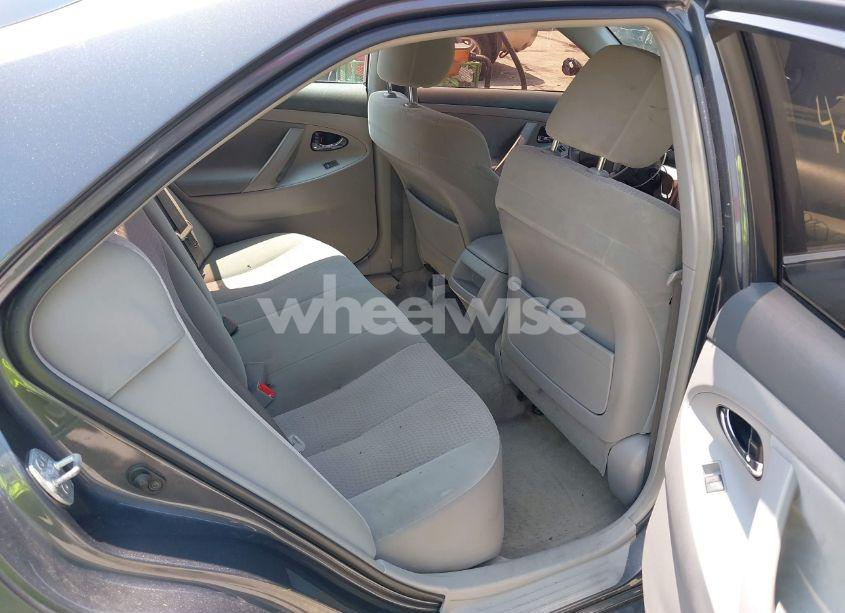 Photo 8 of 2011 Toyota Camry LE (VIN 4T1BF3EK5BU149305)