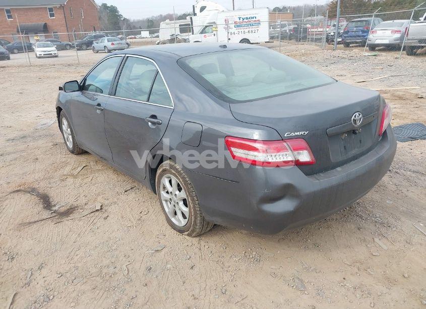 Photo 3 of 2011 Toyota Camry LE (VIN 4T1BF3EK5BU154777)