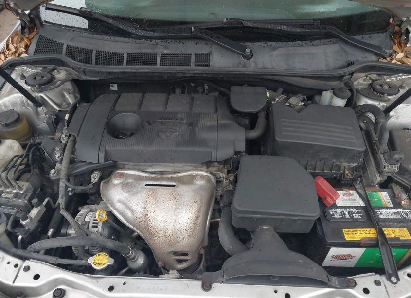 Photo 10 of 2011 Toyota Camry LE (VIN 4T1BF3EK5BU155735)