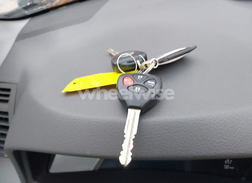 Photo 11 of 2011 Toyota Camry LE (VIN 4T1BF3EK5BU159624)