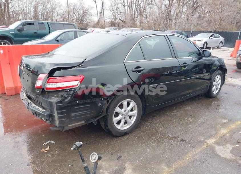 Photo 4 of 2011 Toyota Camry LE (VIN 4T1BF3EK5BU159624)