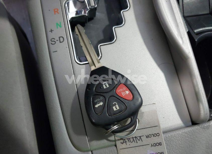 Photo 11 of 2011 Toyota Camry SE/LE/XLE (VIN 4T1BF3EK5BU162720)