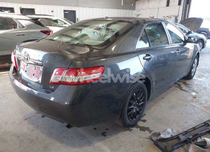 Photo 4 of 2011 Toyota Camry SE/LE/XLE (VIN 4T1BF3EK5BU162720)